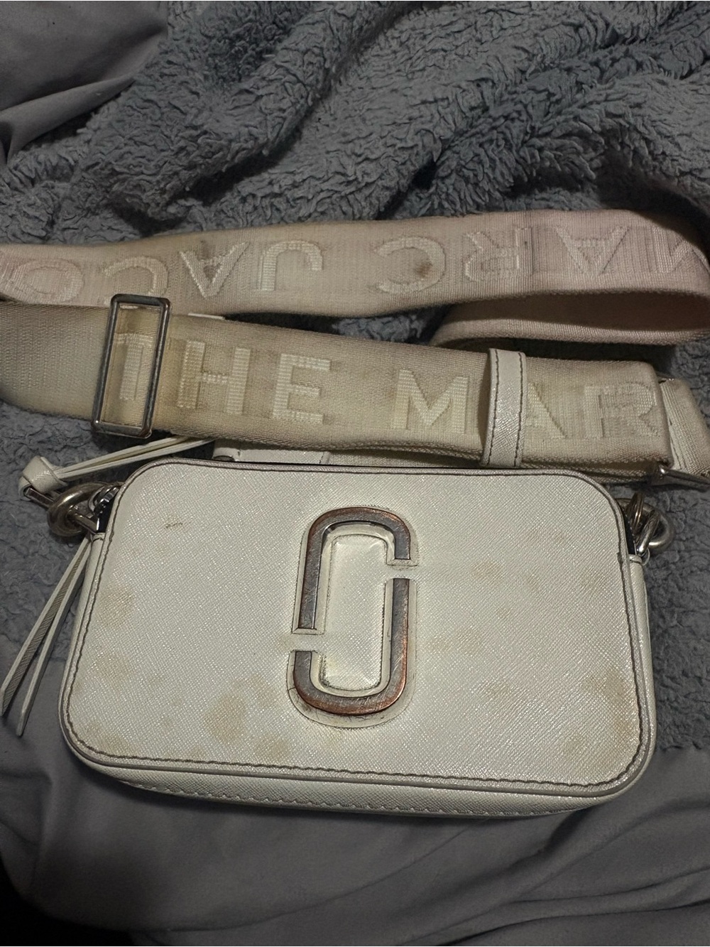 Marc Jacobs Cream Crossbody Camera Bag with Logo Hardware